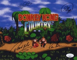 Chris Sutherland David Wise +2 Signed 8x10 Donkey Kong Country Photo JSA COA - Picture 1 of 3