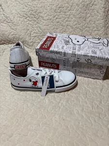 Zapatos para niños Peanuts® Snoopy talla 3 de lona blanca con cordones Bozoscompany - Imagen 1 de 3