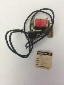 MARTILLO DE DERIVACIÓN DERECHA WESTINGHOUSE/CUTLER 2609D42G27 24VDC 8,0A - Imagen 1 de 8