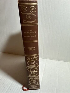 The Hunchback of Notre Dame by Victor Hugo International Collectors Library 1947 - Imagen 1 de 7