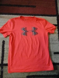 YOUTH KIDS UNDER ARMOUS LOGOED T-SHIRT SIZE YLG RED VGUC - Picture 1 of 3