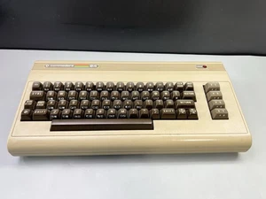 Tylko klawiatura komputerowa Commodore 64 bez zasilacza - Zdjęcie 1 z 7
