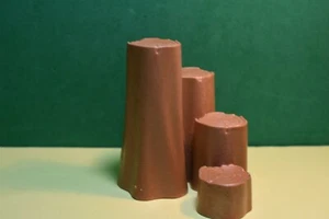 Playmobil 70799 Mountain Shaped Logs 8 Cm Tall, New Condition - Picture 1 of 3