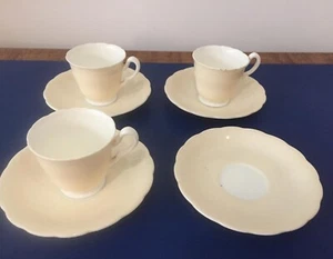 3 Minton Peach Contemporary Coffee Cups - Picture 1 of 5