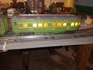 Lionel Lines Post-war Era Passenger Cars - Picture 1 of 5