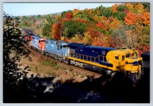 CN 5622 - GT 5913 - EMD 790 - NRE 9531, Hamilton West, Ontario, 2004 4x6 Photo - Picture 1 of 2