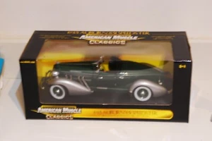 ERTL AMERICAN MUSCLE CLASSICS 1935 AUBURN 851 SPEEDSTER 1:18 diecast - Picture 1 of 6