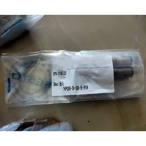 one brand new NPQH-D-Q8-E-P10 578325 connector spot stock #A6-4 - Bild 1 von 4