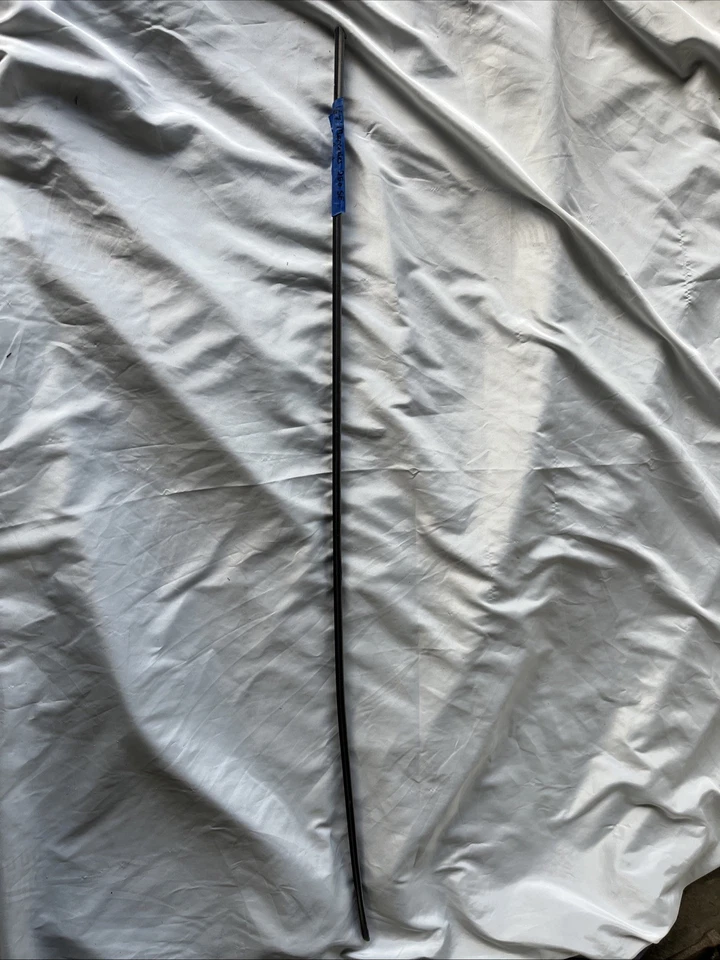 Guardabarros delantero derecho pasajero Mercedes Benz W111 cromado 1967 250SE Foto 1 de 4