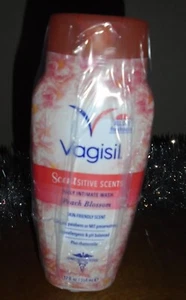 Lot of 15 Vagisil Feminine Daily Intimate Ph Balanced Wash 12fl oz Bottles - Picture 1 of 4