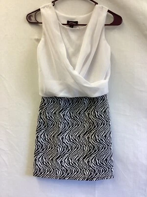 Vestido armario Amy's blanco y negro rayas cebra niñas talla 10 Foto 1 de 4