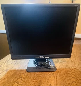 Acer AL2017W 20" DVI VGA 1080p LCD Widescreen Monitor w/ Stand - Tested - Picture 1 of 10