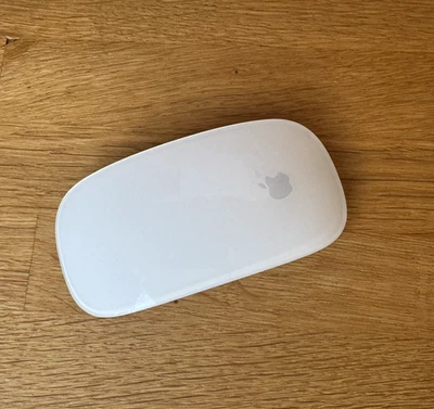 Apple A1296 Magic Mouse - Weiß (MB829Z/A) - Bild 1 von 3