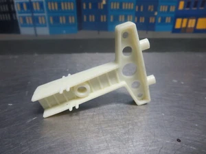 VINTAGE MICRONAUTS 1977 MEGO REPLACEMENT PART BRACKET - Picture 1 of 2