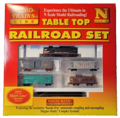 N MTL Table Top Southern Pacific F3A Loco &4Car Freight Starter Set (tested) - Image 1 of 4