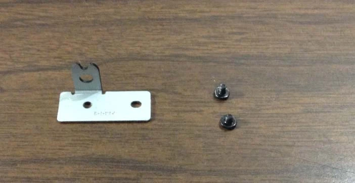 Dell Inspiron 1525 1545 DVD Drive Bracket + Screw - Image 1 of 1