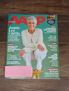 AARP Magazine Jamie Lee Curtis Aug/Sept 2025 - Picture 1 of 4