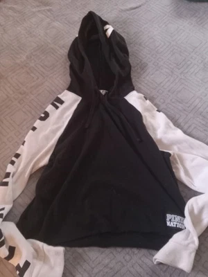 Victoria's Secret 2019 PINK black & white limited edition raglan pullover Size S - Image 1 of 4