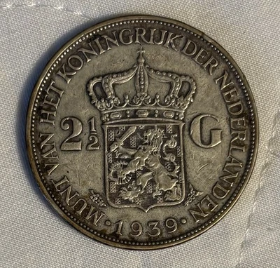 Moneda de plata de la reina Guillermina de los Países Bajos 1939 2 1/2 florines  Foto 1 de 2