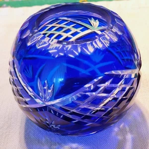Vintage Czech Bohemian Cobalt Blue Cut to Clear Glass Rose Bowl Lovely piece - Picture 1 of 5
