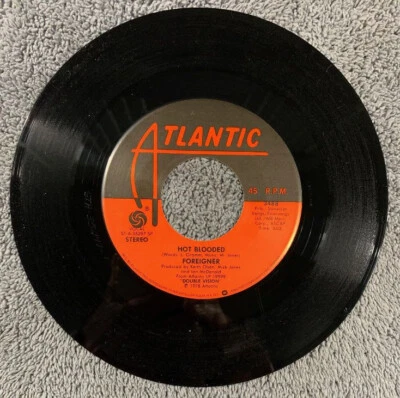 Foreigner, Hot Blooded / Tramontaine, 7" 45rpm 1978 - Image 1 of 2