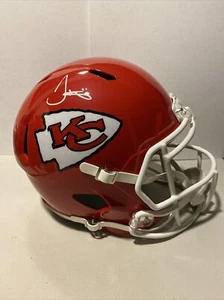 Tyreek Hill Signed Chiefs Full-Size Speed Helmet Beckett - Picture 1 of 7