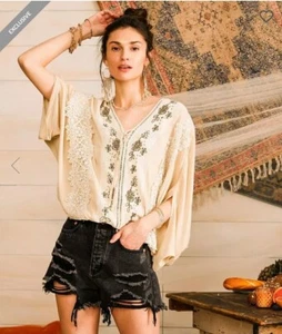Gimmicks Embroidered Lace Top XS - Picture 1 of 5