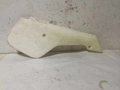 Husqvarna WR250 - 1985 侧盖-左侧-无裂纹-所有标签都很好 — 第 1/4 张图片