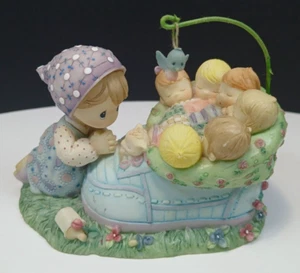 Vintage 2003 Precious Moments 'Old Woman In A Shoe' Figurine - Picture 1 of 5