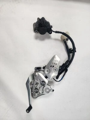 15-17 YAMAHA FZ-07 FZ07 18-24 MT-07 MT07 JUEGO TRASERO DERECHO + MAESTRO + PINZA + FRENO Foto 1 de 4