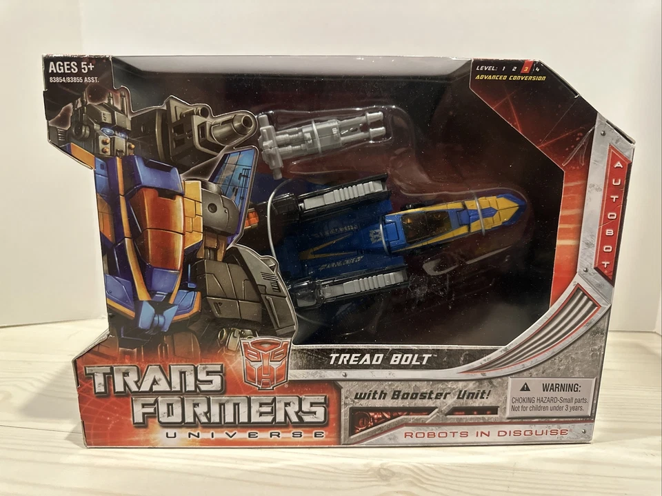 Transformers Universe Autobot Tread Bolt 2008 Hasbro MISB New Voyager Class - Image 1 of 4