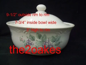Pfaltzgraff Grapevine 1-1/2 qt Covered Round Casserole Lid Grapes 1.5 - Picture 1 of 3