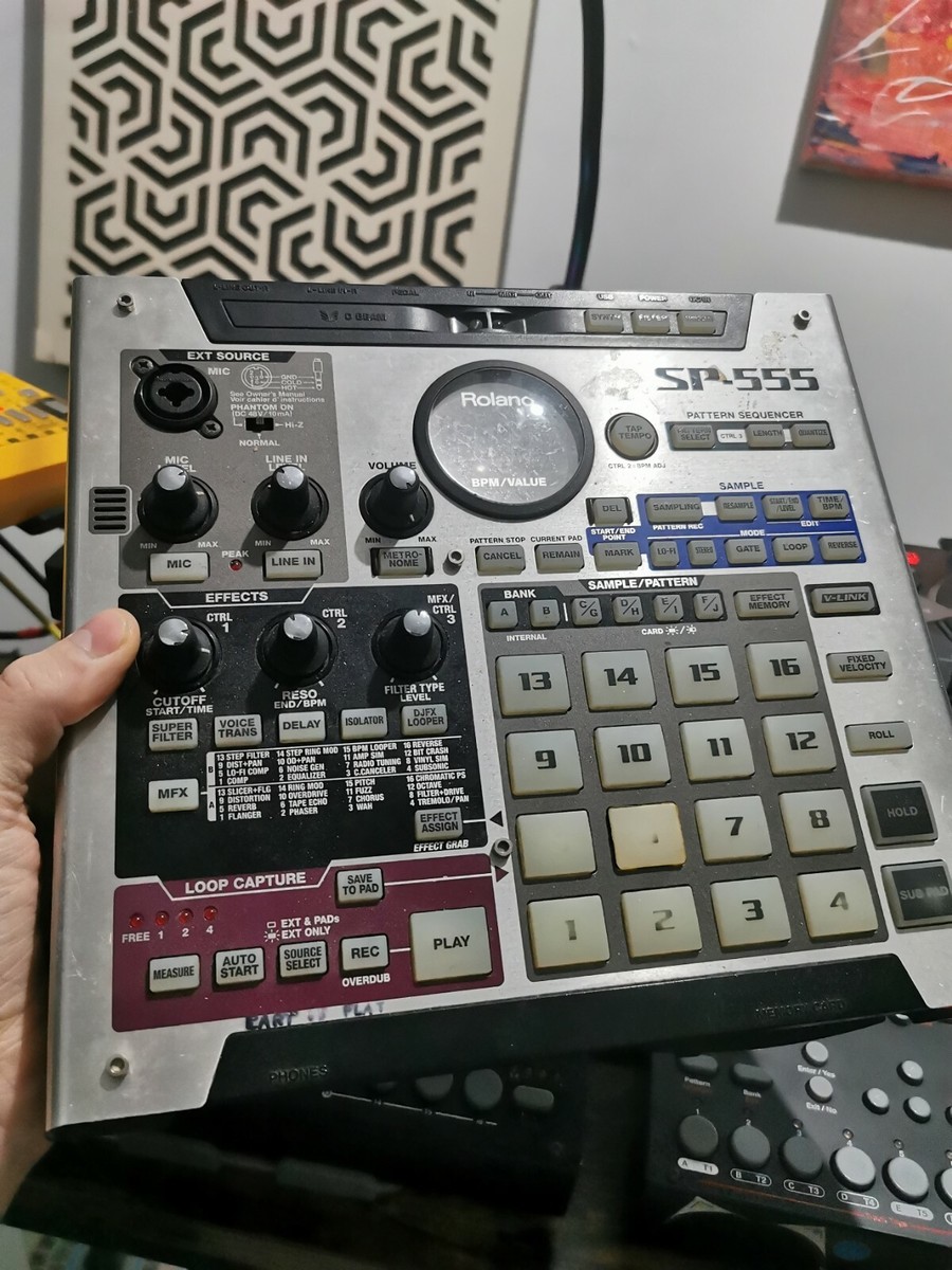 Roland SP 555 Samplers & Sequencers for sale - eBay Roland SP 555 Samplers & Sequencers for sale - eBay