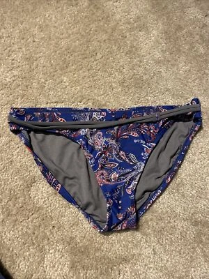 Traje de baño Converse One Star para mujer talla grande parte inferior de bikini multicolor cachemira Foto 1 de 4