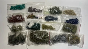 16x Bags of Unpainted Plastic Soldiers – Various Types & Colors Mixed Brands *16 - Picture 1 of 17