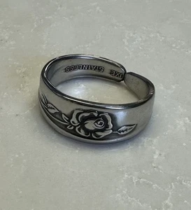 Vintage Rose Löffel Ring Handarbeit Größe 10,75 recycelter Edelstahl Wickel Band - Bild 1 von 5