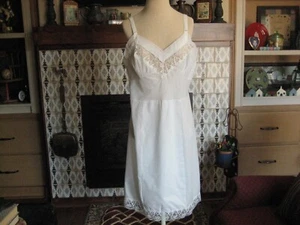 Vintage Full Slip White Size 36 Lace Sheer Fabric Cotton Blend - Picture 1 of 8