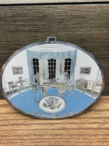 1992 The Oval Office White House Metal Christmas Holiday Ornament No String - Picture 1 of 3