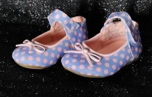 LUCKY BABY SHOES SIZE 2- BLUE WITH PINK DOTS -NEW - Picture 1 of 7