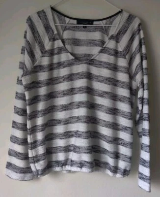 Suéter Sanctuary Cuello en V Náutico Azul Blanco Rayas Recortado Talla Grande Foto 1 de 4