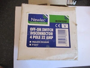 NEW NEWLEC OFF- ON SWITCH DISCONNECTOR 4 POLE 32 AMP NLSW324P - Picture 1 of 2