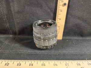 Sigma Zoom 1:2.8-4 UC Lens Made in Japan Used Great Shape - Imagen 1 de 4