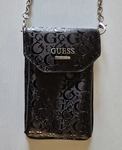 Cartera bandolera negra pequeña Guess para teléfono con tarjetero herrajes plateados - Imagen 1 de 5