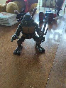 TMNT Ninja Action Donatello 2004 Action Figure Teenage Mutant Ninja Turtles Usato in ottime condizioni - Foto 1 di 12