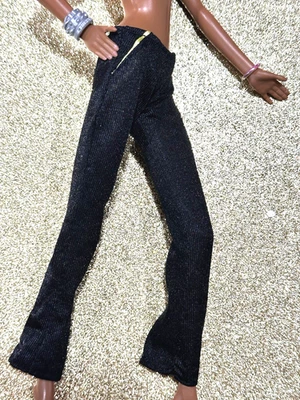 Roupas da Barbie: Calças Ativas Modernas Texturizadas de Seda Preta ⭐️ - Imagem 1 de 4