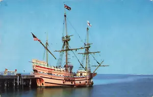 Plymouth MA, The Mayflower at Dock, storico porto di Plymouth, cartolina d'epoca - Foto 1 di 2