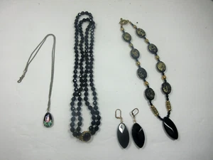 Konvolut Vintage Modeschmuck schwarz silberfarben Metall Halsketten Ohrringe - Bild 1 von 16