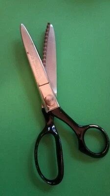 Vintage WISS Model CB7 USA PINKING SHEARS Scissors  - Image 1 of 4
