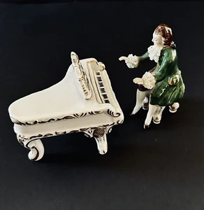 Vintage Volkstedt Dresden Porzellan Klavier & geschnürte Pianist Figur - Bild 1 von 12