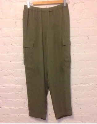 Pantalón cargo Theory seda cónico verde ejército talla xs Foto 1 de 4